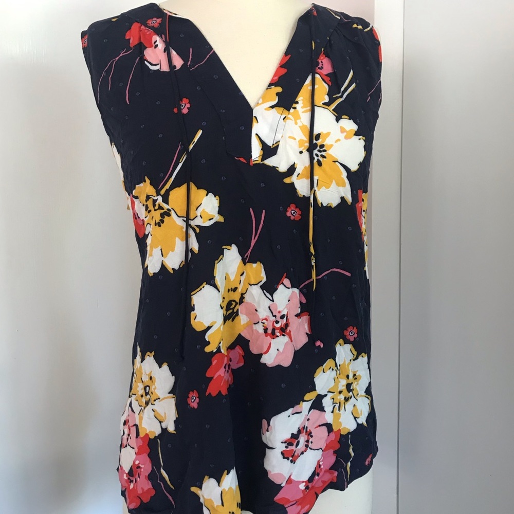 Old Navy Floral and Navy Tank Top